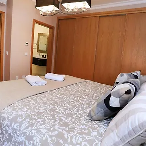https://henris-apartments-ptio-do-convento.hotelaalgarve.com