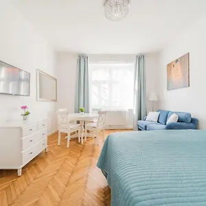 Herzlich Willkommen - Küss Hand 2 Apartamento